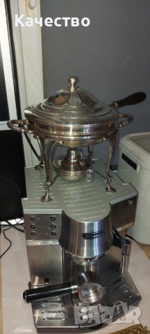 Уред за затопляне на деликатеси 