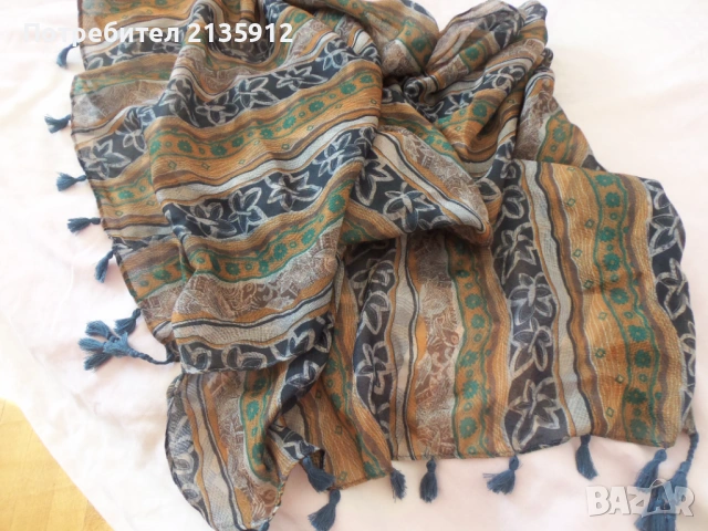 Дамски шал, лилав. Красив дамски шал., снимка 6 - Шалове - 35513789