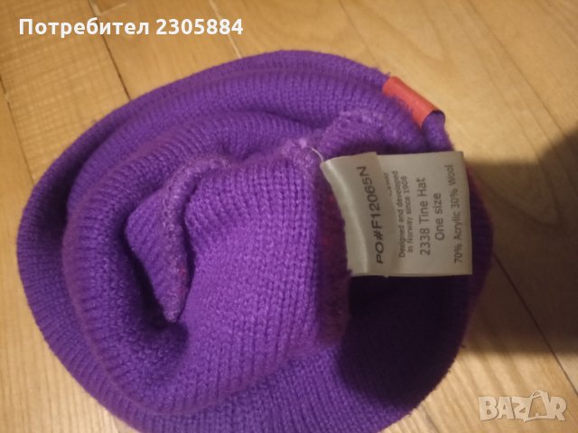 Дамска зимна шапкa Bergen, снимка 3 - Шапки - 34831528