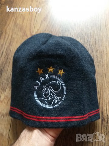 ajax amsterdam - страхотна мъжка шапка КАТО НОВА