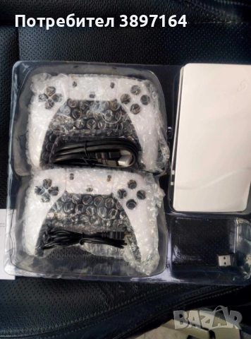 RS5 ТВ конзола с 46 000+ игри, Два безжични джойстика 4K HD, 2.4G, снимка 3 - Други игри и конзоли - 52501483