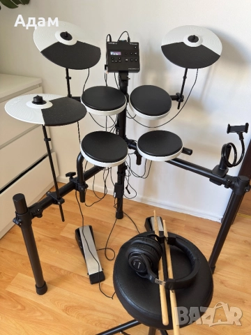 като НОВ Roland TD-02K White електронни барабани Комплект Гаранция, снимка 1