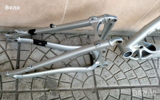 Алуминиева "мека" рамка ДЖАЙНТ ! 26 цола !, снимка 10 - Части за велосипеди - 53829534