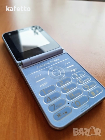 Сгъваем телефон само за 20 евро 