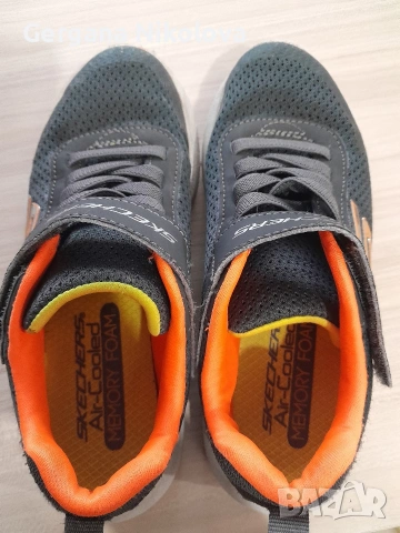 Маратонки за футбол и Скичърс, снимка 4 - Детски маратонки - 53698445