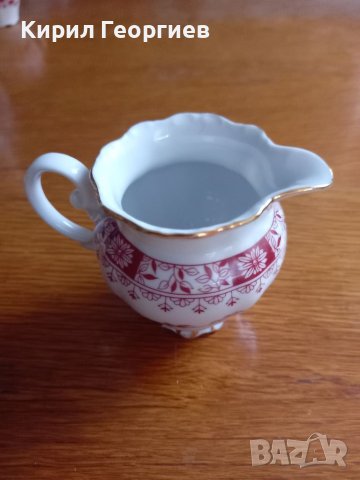 Сервиз за кафе за двама с латиера от фин Баварски порцелан със златен кант , снимка 4 - Сервизи - 41597155