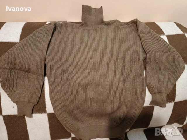 МЪЖКИ ПУЛОВЕРИ НОВИ