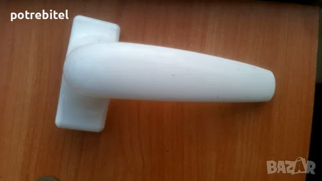 Дръжка за алуминиева и PVC дограма - нова