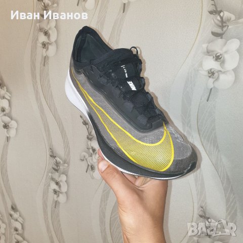  оригинални маратонки Nike ZOOM FLY 3 номер 42-42,5, снимка 10 - Маратонки - 41397563