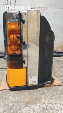 Фреш,сокоизстисквачка Zumex Essential , снимка 3 - Машини за сок - 51928102