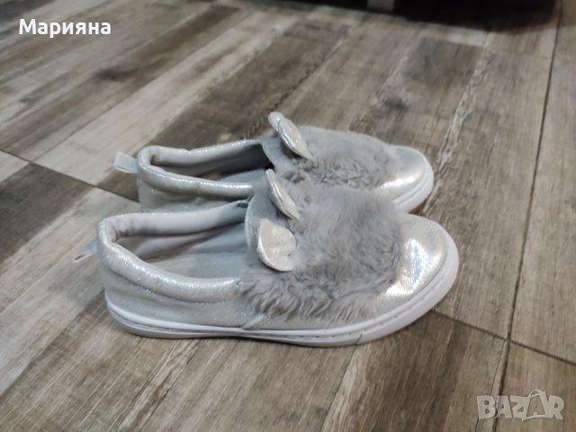 Сребристи обувки, снимка 2 - Детски гуменки - 40732446