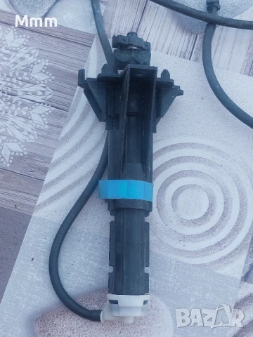 Пръскалка за фар ЛЯВ за Citroen DS5 2016 г., снимка 4 - Части - 50773248