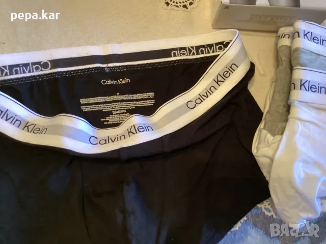 Calvin Klein  Нови в кутия боксерки М размер, снимка 4 - Бельо - 56152635