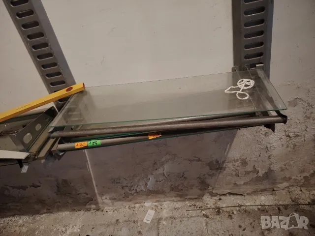 стелажи стенни, снимка 4 - Стелажи и щандове - 48467852