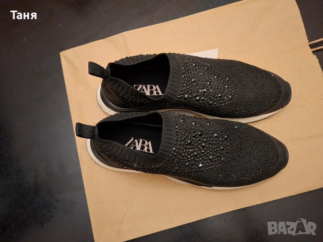 Zara спортни обувки, снимка 2 - Маратонки - 52933939