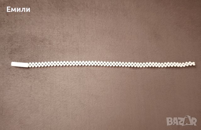 Елегантен еластичен колан бижу с бели/бежови перли и правоъгълна закопчалка с малки перли, снимка 4 - Колани - 41560220