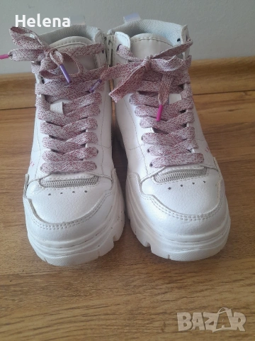 маратонки от колаборацията BRATZ x Zara размер 33., снимка 7 - Детски маратонки - 53796373