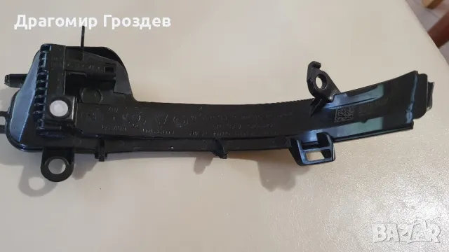 Ляв мигач за огледало BMW Series 1 (F40) / БМВ 1 (след 2019г), снимка 8 - Части - 47794310