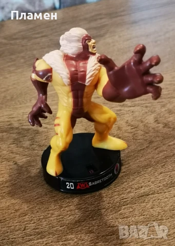 Marvel Attacktix Sabertooth Фигура , снимка 3 - Колекции - 50927414