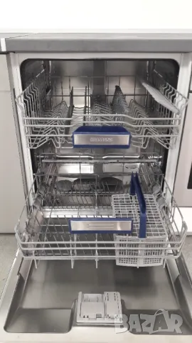 Съдомиялна SIEMENS за пълно вграждане 60см, снимка 3 - Съдомиялни - 48944081