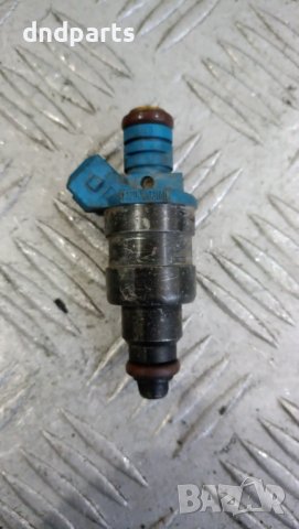 Дюза VW Golf 4 2.0i 1999г.	