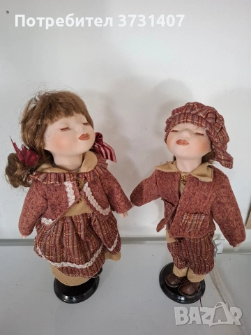 Красиви порцеланови кукли със стойки 40см, снимка 5 - Колекции - 53838614