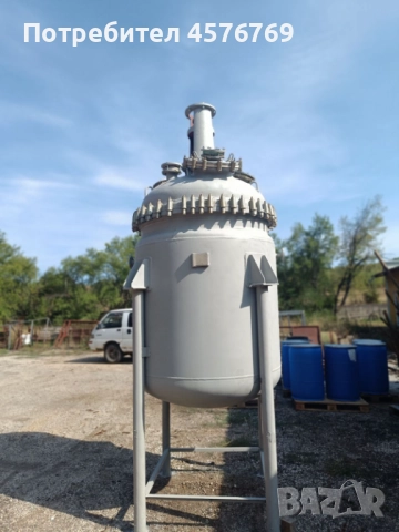 Емайлиран химически реактор