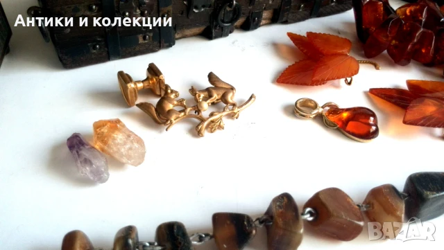 Стари предмети злато,нефрит,кехлибар,кристали,слонова кост и кутии., снимка 10 - Други ценни предмети - 51262514
