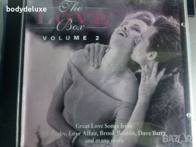 oригинални аудио дискове с компилации