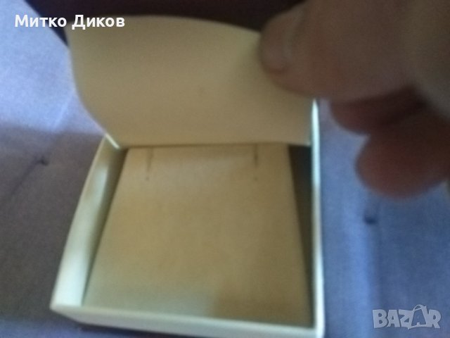 Yuno Perls нова кутия за бижута 8х8х3мм нова, снимка 8 - Други - 39245648