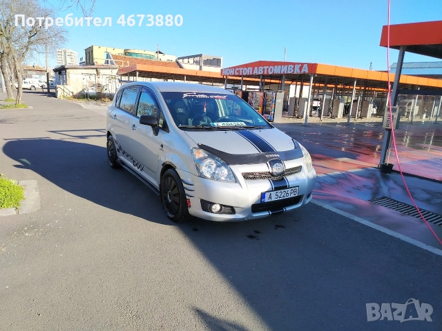 TOYOTA COROLLA VERSSO 2.2 DIZEL, снимка 2 - Автомобили и джипове - 52930831