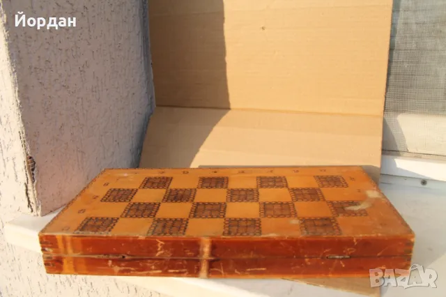 Дървена кутия за шах и табла, снимка 3 - Шах и табла - 47790939