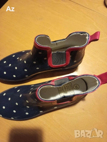 Нови гумени боти