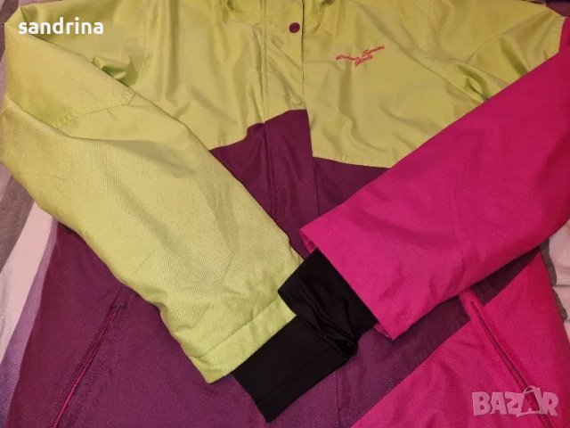 Дамско ски/ сноуборд яке , снимка 2 - Зимни спортове - 47680505