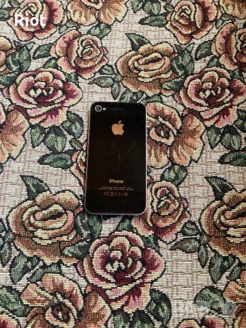 Продавам iPhone 4, снимка 3 - Apple iPhone - 53695545