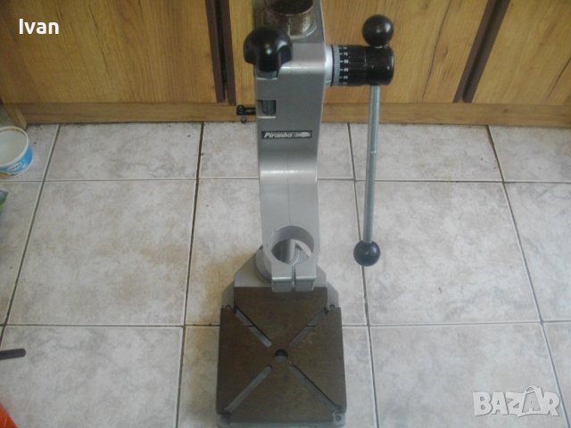 Нова Голяма Немска Стойка За Бормашина-ф43мм/550мм/6,5 кг-PIRANHA-Масивна-Ход 80мм-Прецизна През 1мм, снимка 18 - Бормашини - 41453875