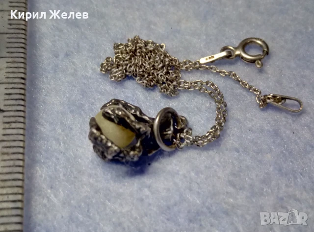 ФИГУРАЛЕН ГОТИК АРТ СРЕБЪРЕН ПЕНДАНТ с НЕЖНА СРЕБЪРНА ВЕРИЖКА МАРКОВО СРЕБРО 925 и ЛУНЕН КАМЪК 40232, снимка 2 - Колиета, медальони, синджири - 50489391