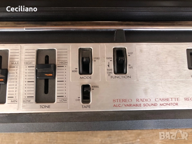 Радиокасетофон JVC RC 636L, снимка 10 - Радиокасетофони, транзистори - 52845637