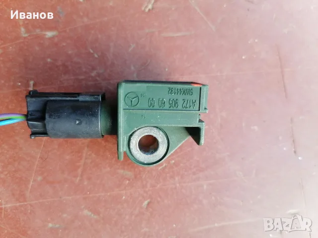 парктроници с инсталация мерцедес W204, снимка 2 - Части - 56140569