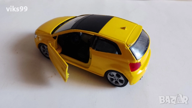 Bburago VOLKSWAGEN Polo GTI Mark 5 Мащаб 1:32, снимка 3 - Колекции - 52809598
