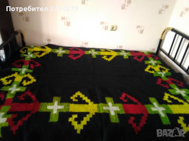 Завивки за легла и земя,ръчно изтъкани от вълна., снимка 10 - Олекотени завивки и одеяла - 40853029