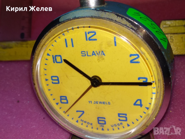 SLAVA MADE in USSR Стар КОЛЕКЦИОНЕРСКИ РУСКИ БУДИЛНИК МЕХАНИЧЕН НАСТОЛЕН ЧАСОВНИК СЛАВА СССР 42524, снимка 4 - Антикварни и старинни предмети - 44534414