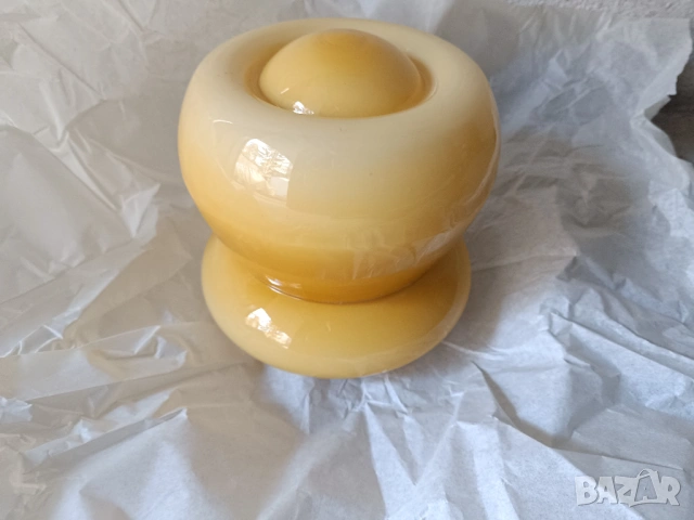 Търся 2 броя 