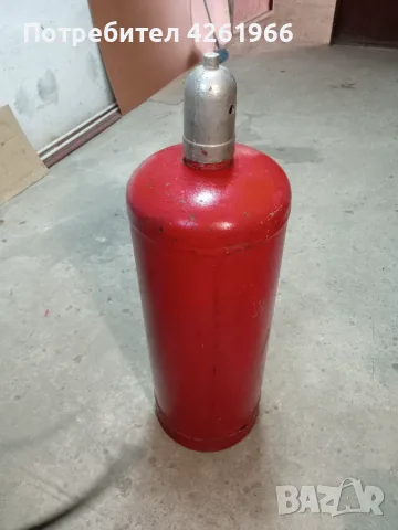 Продавам газова бутилка "Пършинг" 50л.