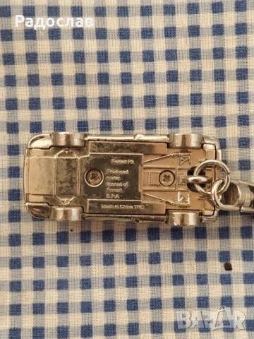 ключодържател с количка Ferrari 330, снимка 4 - Колекции - 52224898