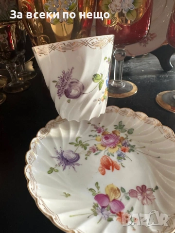 Dresden Germany  Circa 1901 The Carl Thieme porcelain company was founded in 1886 Код P1916, снимка 18 - Декорация за дома - 53388770