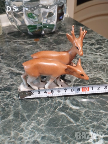 Декоративна фигурка "Елени"