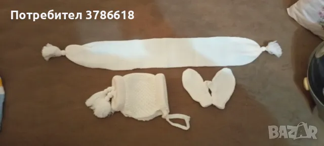 Детски зимен комплект-шапка, шал и ръкавици, снимка 4 - Бебешки шапки - 48670659