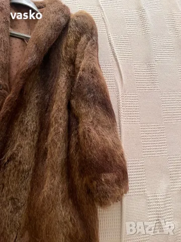 Дамско палто-естествено, снимка 3 - Якета - 49355966