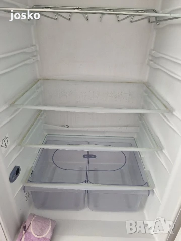 Хладилник Whirlpool, снимка 4 - Хладилници - 50589358